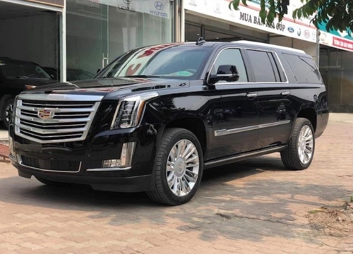 Soi 'khủng long' Cadillac Escalade bản ESV Platinum 2019 có giá bán khoảng 11 tỷ đồng tại Việt Nam