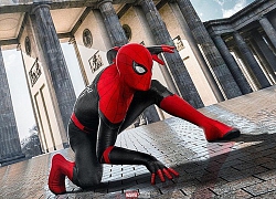 'Spider-Man: Far From Home' tung 3 poster mới: Người Nhện đang ở xa nhà thật sự!