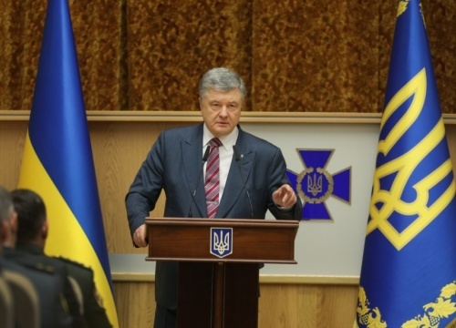 Tổng thống Poroshenko khoe kỳ tích của quân đội Ukraine