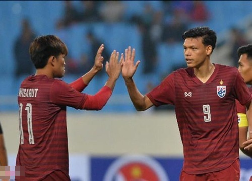 'U23 Việt Nam rất khó so sánh với Thái Lan lúc này'