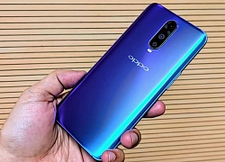 Ảnh trên tay chiếc smartphone có camera ẩn mình Oppo F11 Pro