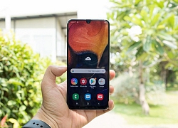 Điều gì khiến giới trẻ mê mẩn Galaxy A50 đến vậy ?