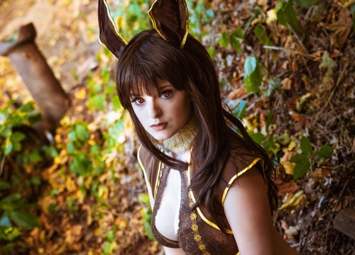 Pokemon Eevee siêu đáng yêu đã được cosplay rồi này!