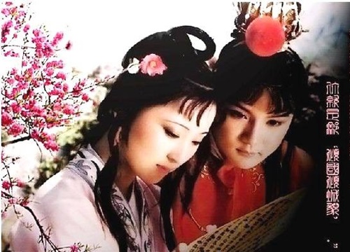 'Hồng Lâu Mộng' sẽ được remake với sự tham gia của Vương Nguyên, Quan Hiểu Đồng và Chúc Tự Đan?