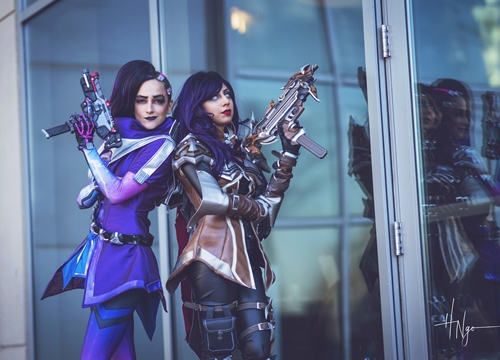 Khi diễn viên lồng tiếng cosplay luôn cho nhân vật của mình