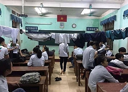 Khổ như học sinh đi học mùa mưa: Quần áo ướt sủng, lớp học biến thành chỗ phơi đồ