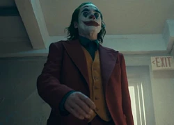 DC tung trailer Joker đầy ám ảnh và điên loạn