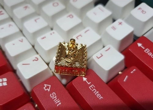 Gặp gỡ Lê Khánh - người tạo nên chiếc keycap "độc nhất vô nhị" vừa được đấu giá lên tới 25 triệu đồng