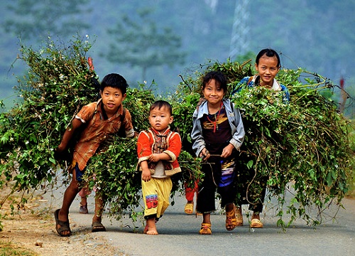 Khởi công hai nhà bán trú cho trẻ em vùng cao Hà Giang