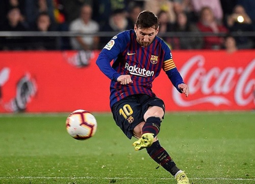 La Liga lại ngã mũ trước khả năng sút phạt của Messi