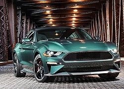 Lấy cắp Ford Mustang đặc biệt, tên trộm đâm vỡ kính showroom tẩu thoát