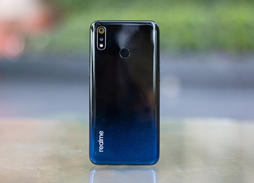 Realme gửi thư mời ra mắt sản phẩm mới, ấn định ngày ra mắt Realme 3