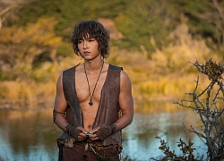 'Arthdal Chronicles': Tung ảnh mới của Song Joong Ki - Kim Ji Won và Jang Dong Gun