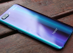 Honor 20 Pro tiếp tục lộ ảnh render rõ nét, xác nhận có 4 camera sau với ống kính tiềm vọng