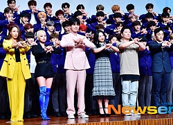 Lee Dong Wook nhận đóng phim cùng Im Siwan, tỏa sáng tại họp báo 'Produce X 101'