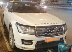 Hà Nội: Bị nhầm là Range Rover, xe Trung Quốc Zotye Z8 mất ngay cặp gương