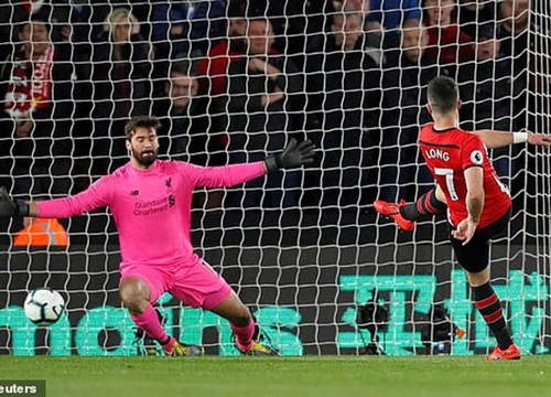 Southampton 1-3 Liverpool: Salah 'khai hỏa', The Kop lên đỉnh