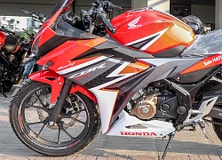 Chọn honda cbr150r 2019 hay yamaha yzf-r15 v3 2018?