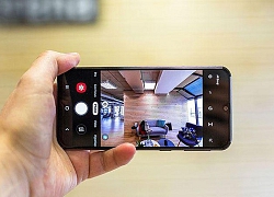 Galaxy A40 ra mắt: màn hình giọt nước, camera selfie 25MP, giá 280 USD