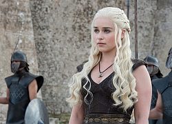 'Mẹ Rồng' tiết lộ: Daenerys Targaryen sẽ phải cố lấy lòng chị em nhà Stark trong 'Game of Thrones Season 8'