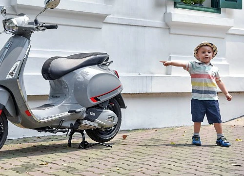 Ngất ngây ngắm 2019 Vespa Sprint S mới giá 77,5 triệu đồng