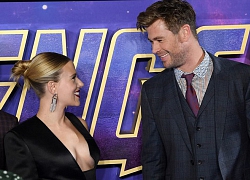 Sự kiện "Avengers" gây chú ý: Mỹ nhân Scarlett Johansson nơm nớp vì hở quá bạo, liên tục cười tít mắt với "Thor"