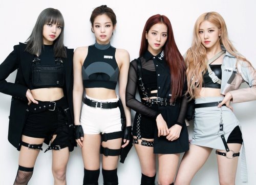 Video vũ đạo mới của BLACKPINK: Khán giả bị phân tâm bởi một thứ, trừ điểm vì thua WINNER khoản này