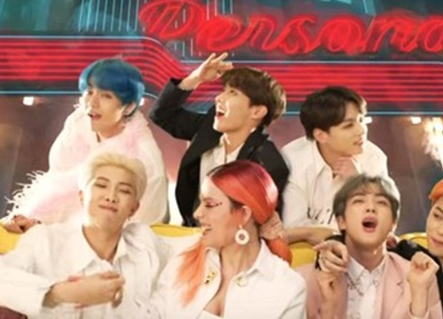 Cư dân mạng thích thú bắt lỗi MV 'Boy With Luv' của BTS: J-Hope đang vô tình... cười vào mặt V?