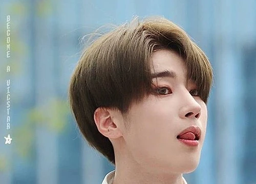 Dân tình trầm trồ khi trai đẹp PRODUCE X 101 'chơi lớn', cưỡng hôn 'center con nít' trong lúc chơi trò chơi!