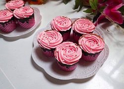 Nghỉ lễ trổ tài làm bánh cupcake đẹp lộng lẫy mà không khó chút nào!