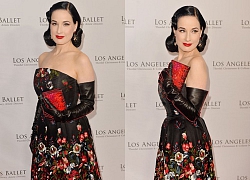 Vũ nữ thoát y Dita Von Teese trẻ đẹp ở tuổi 47