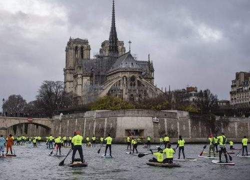 Ảnh: Mức độ tàn phá khủng khiếp của vụ hỏa hoạn tại Nhà thờ Đức Bà Paris