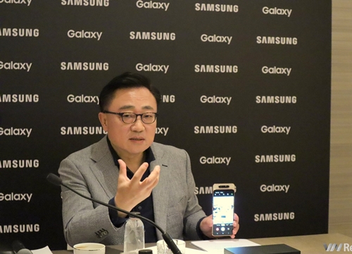 Ceo Samsung thừa nhận "gặp khó" trước sự thay đổi quá nhanh của giới trẻ Việt Nam