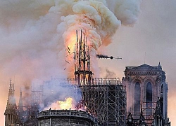 Clip: Lời kể nhân chứng vụ nhà thờ Đức Bà Paris Notre Dame cháy rụi