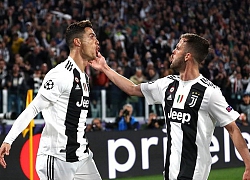 Cristiano Ronaldo không cứu nổi Juventus già cỗi