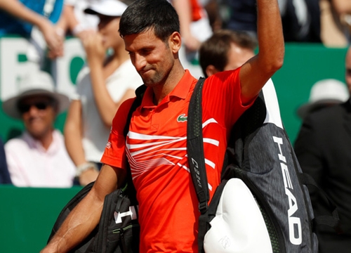 Bị loại sớm nhưng Djokovic vẫn "nổ"