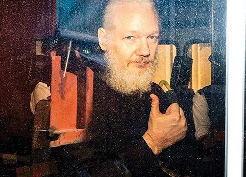 Hồ sơ WikiLeaks Julian Assange là ai?