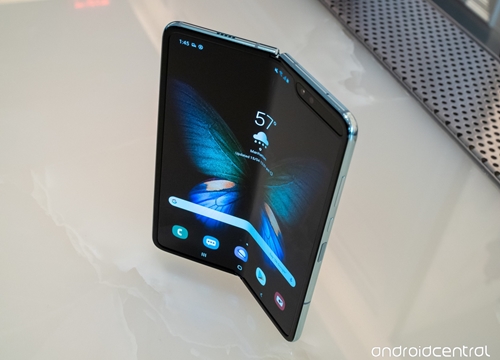 Vì sao mua Galaxy Fold là hành động mạo hiểm?