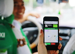 Xe công nghệ phải 'gắn mào' như taxi: Tài xế, người dùng than trời!