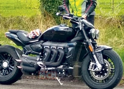 2020 Triumph Rocket III lộ bản sản xuất, các đối thủ "khóc thét"