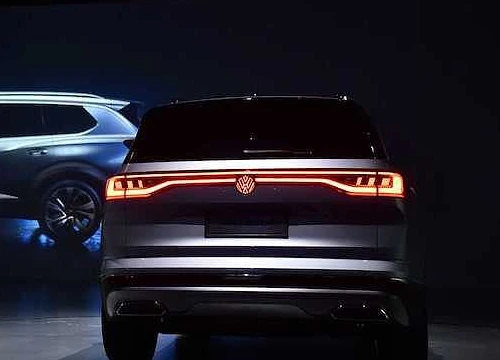 Cận cảnh SUV "lai" minivan siêu rộng Volkswagen SMV Concept