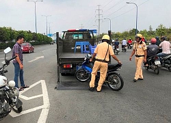 CSGT lên gối, chĩa súng vào 'quái xế': Ban giám đốc Công an TP.HCM yêu cầu báo cáo