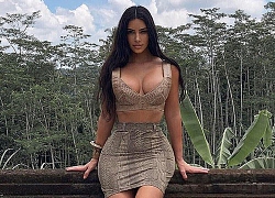 Kim Kardashian lại khiến fan phát &#8217;sốt&#8217; với body nóng &#8216;bỏng mắt&#8217;