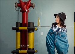 'Lịm tim' ngắm bộ ảnh thần thái trong chiếc quần jeans thùng thình của 2 nhóc tì siêu quậy