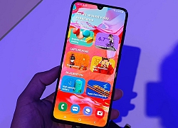 Samsung Galaxy A70 chính thức ra mắt tại Việt Nam, màn hình Infinity-U 6.7 inch, 3 camera sau, giá 9,29 triệu