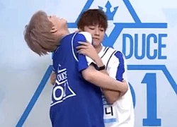 Thí sinh "Produce X 101" làm thử thách mà cứ ngỡ như đang đóng phim... đam mỹ!