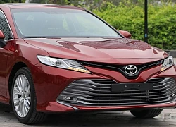 Toyota Camry 2019 ra mắt vào ngày mai