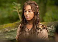 'Arthdal Chronicles': Cô thổ dân Kim Ji Won xinh đẹp, được cả Song Joong Ki và Jang Dong Gun yêu thương