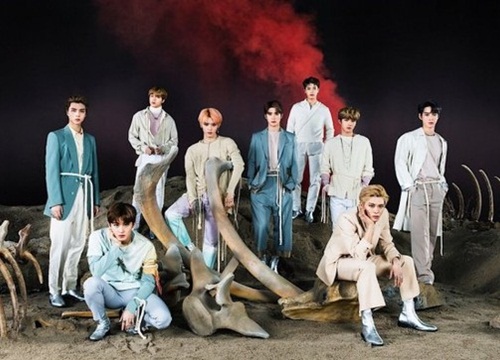 BXH World Album trên Billboard tuần này: No.1 lại có sự hoán đổi, NCT trở lại top 15