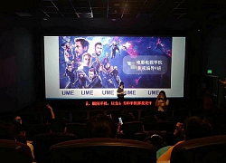 Cô giáo "phá đảo" MXH khi ra tay bao nguyên rạp phim và thuê xe đưa đón cả lớp xem Avengers: End game